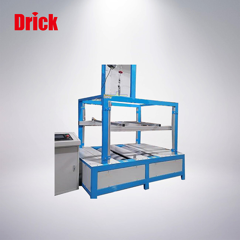 24 輪椅跌落試驗(yàn)臺.jpg 24 輪椅跌落試驗(yàn)臺.jpg