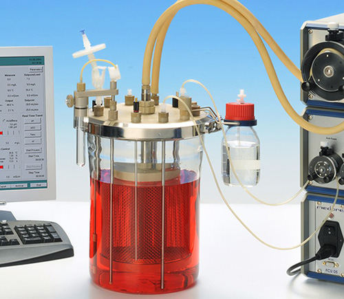 01bioreaktor.jpg 01bioreaktor.jpg